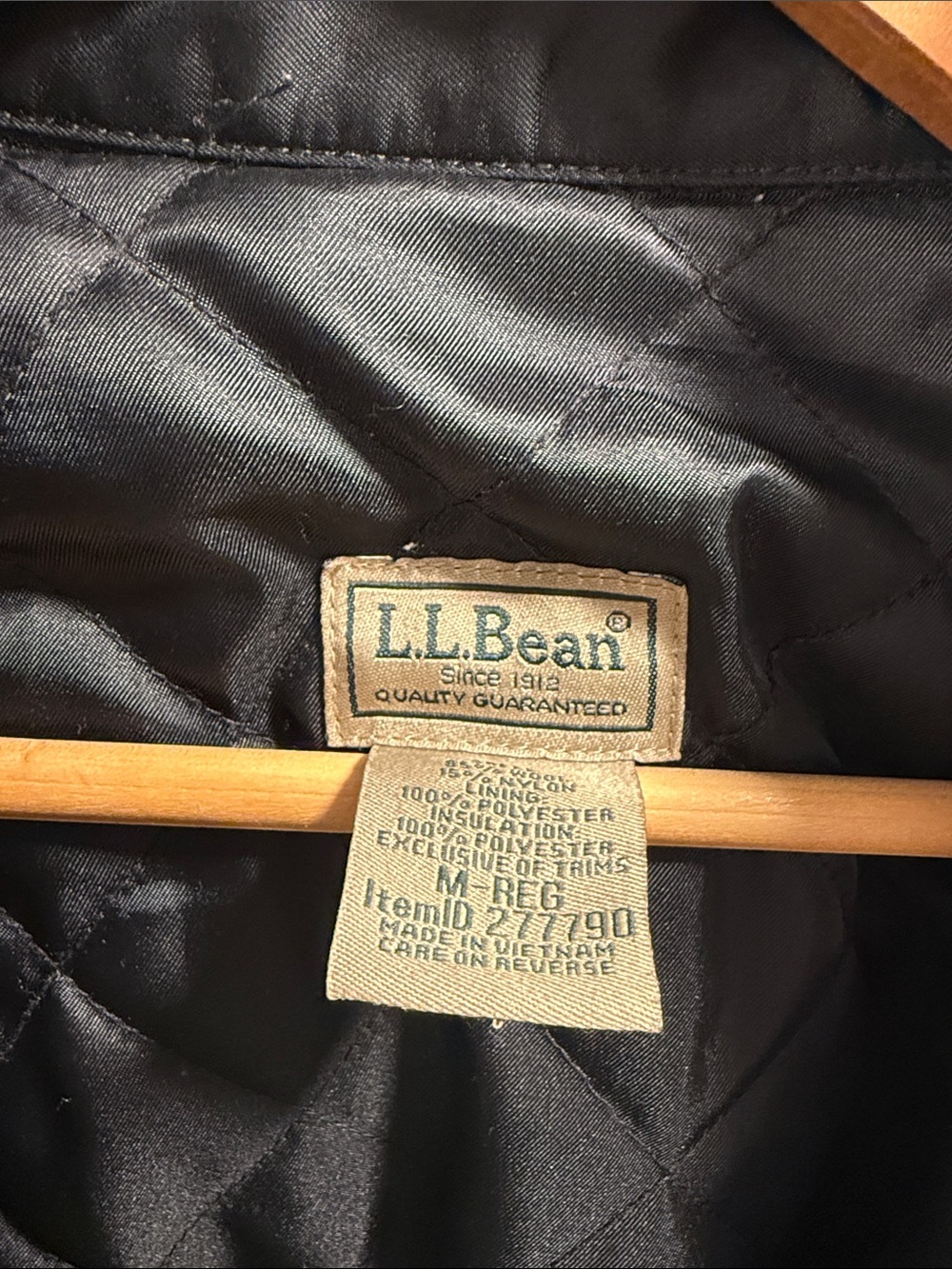 L.L. Bean Maine Guide Shirt Jacket - Medium - Picture 2 of 3